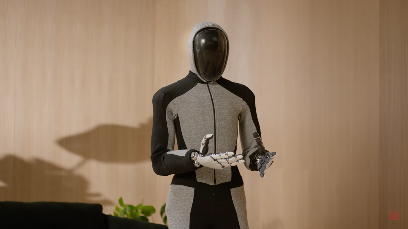 Представлен универсальный робот NEO Beta, который станет надежным помощником в доме